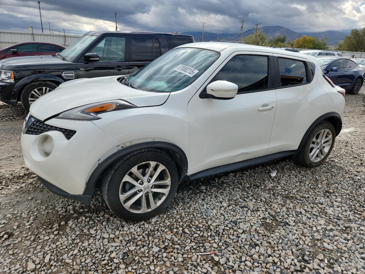 2015 NISSAN Juke