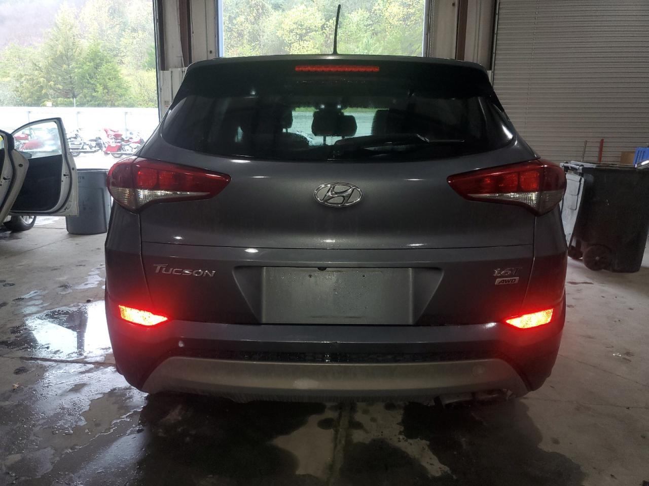 2017 HYUNDAI TUCSON