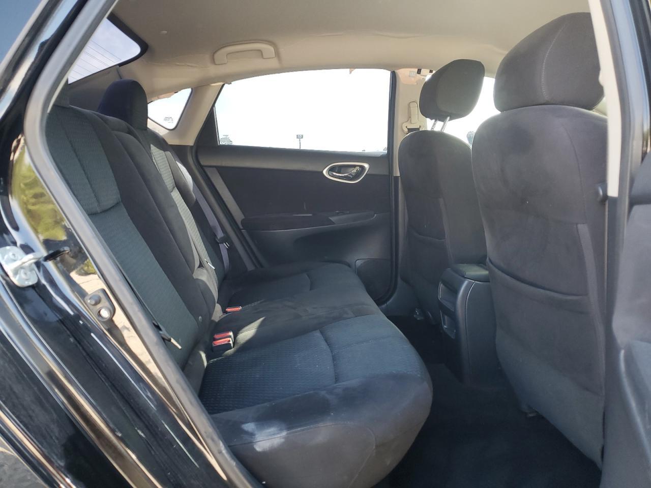 2015 NISSAN SENTRA