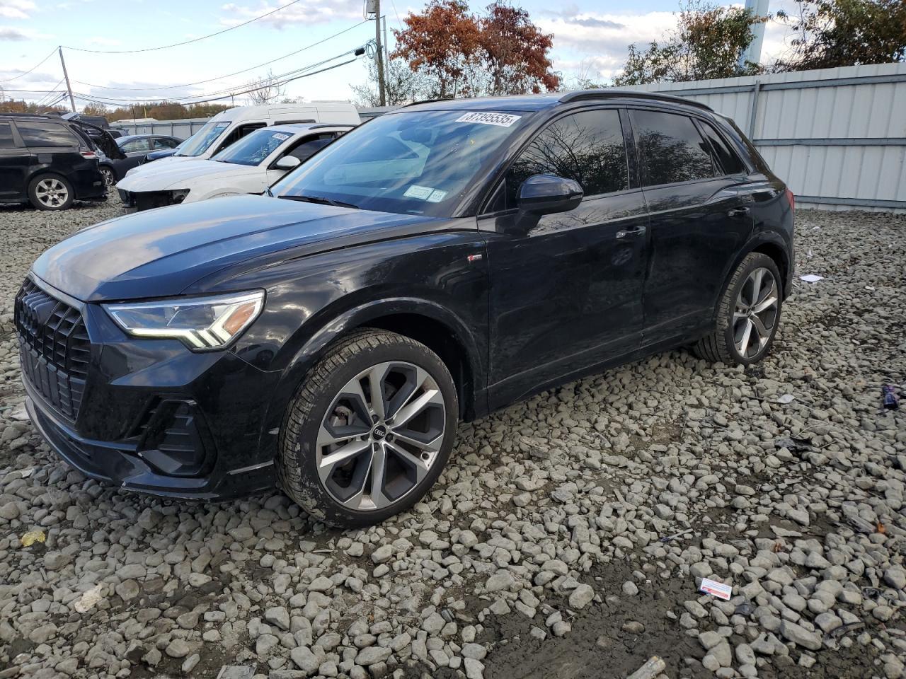 2021 AUDI Q3