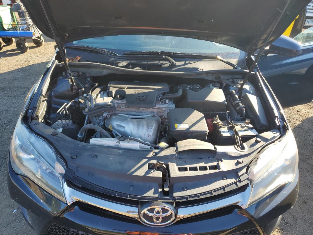 2015 TOYOTA CAMRY