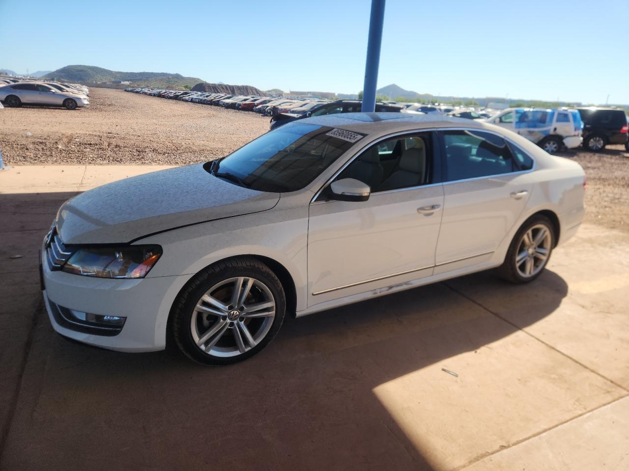 2015 VOLKSWAGEN Passat
