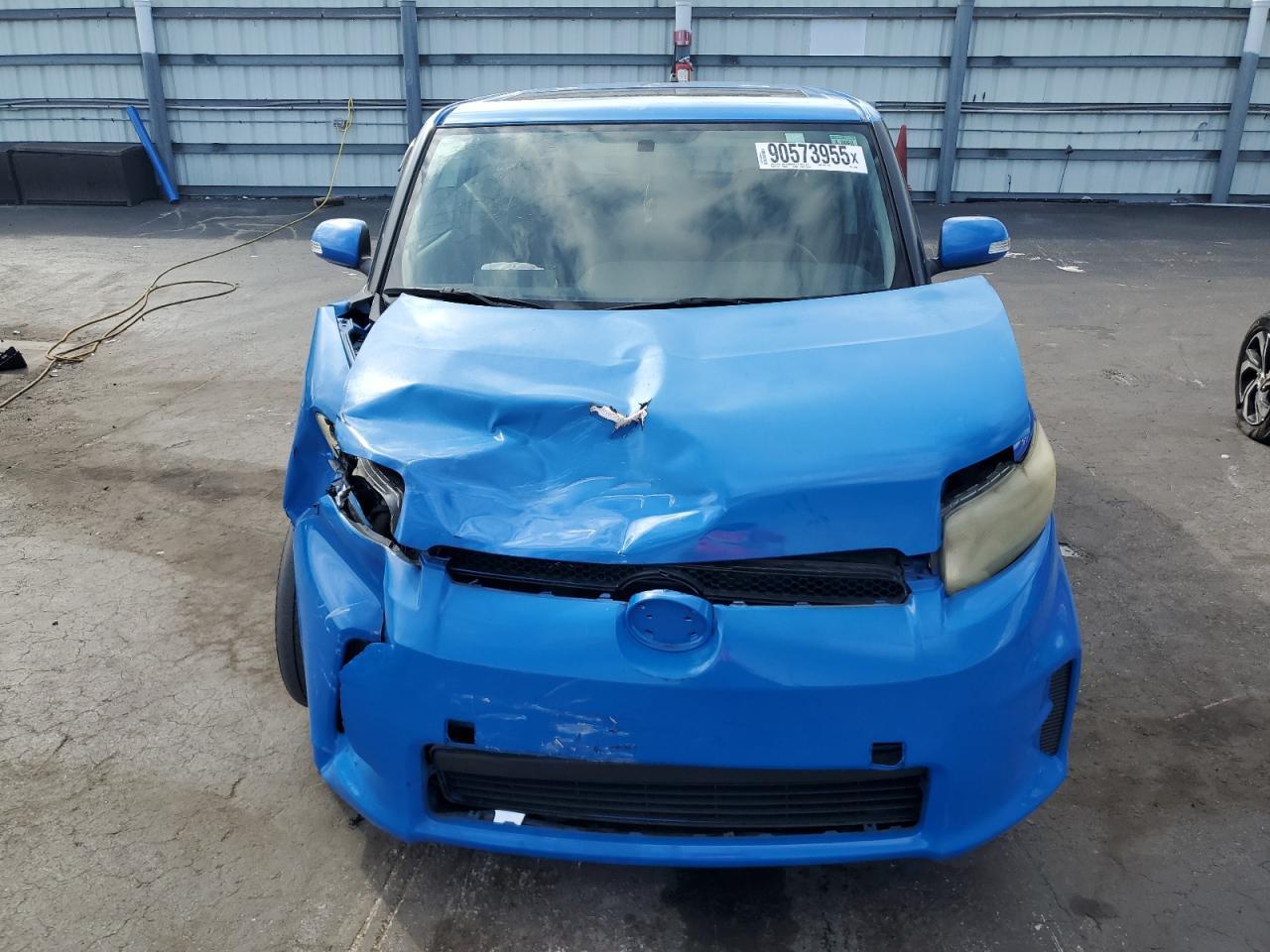 2011 TOYOTA SCION