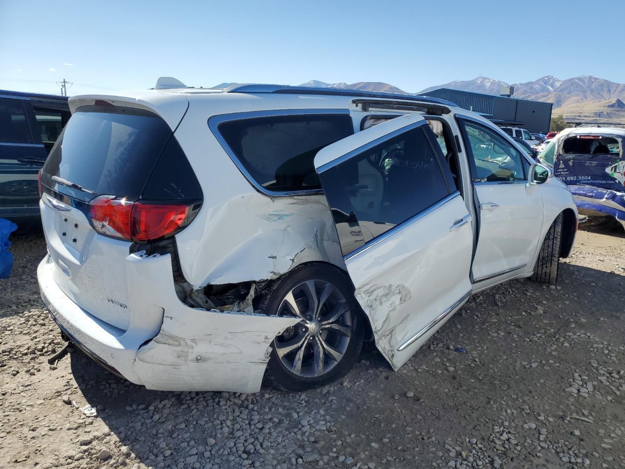 2019 CHRYSLER Pacifica