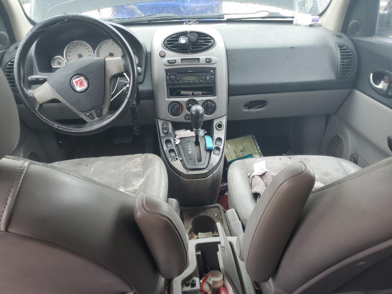 2004 SATURN Vue