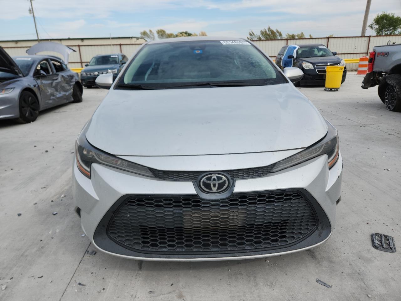 2022 TOYOTA COROLLA