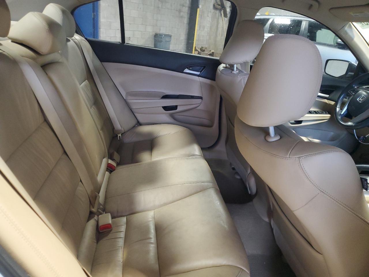 2012 HONDA ACCORD