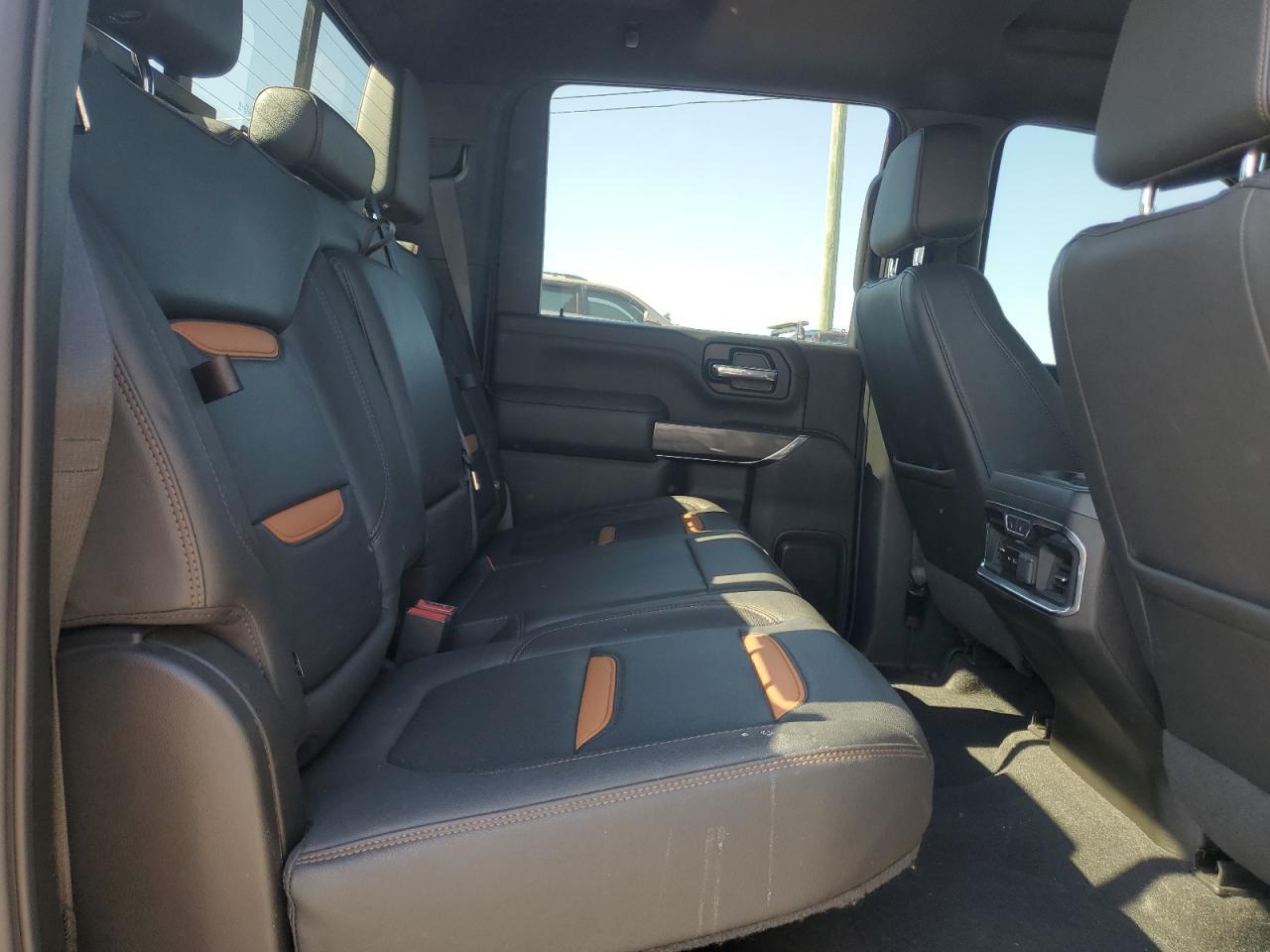 2022 GMC Sierra
