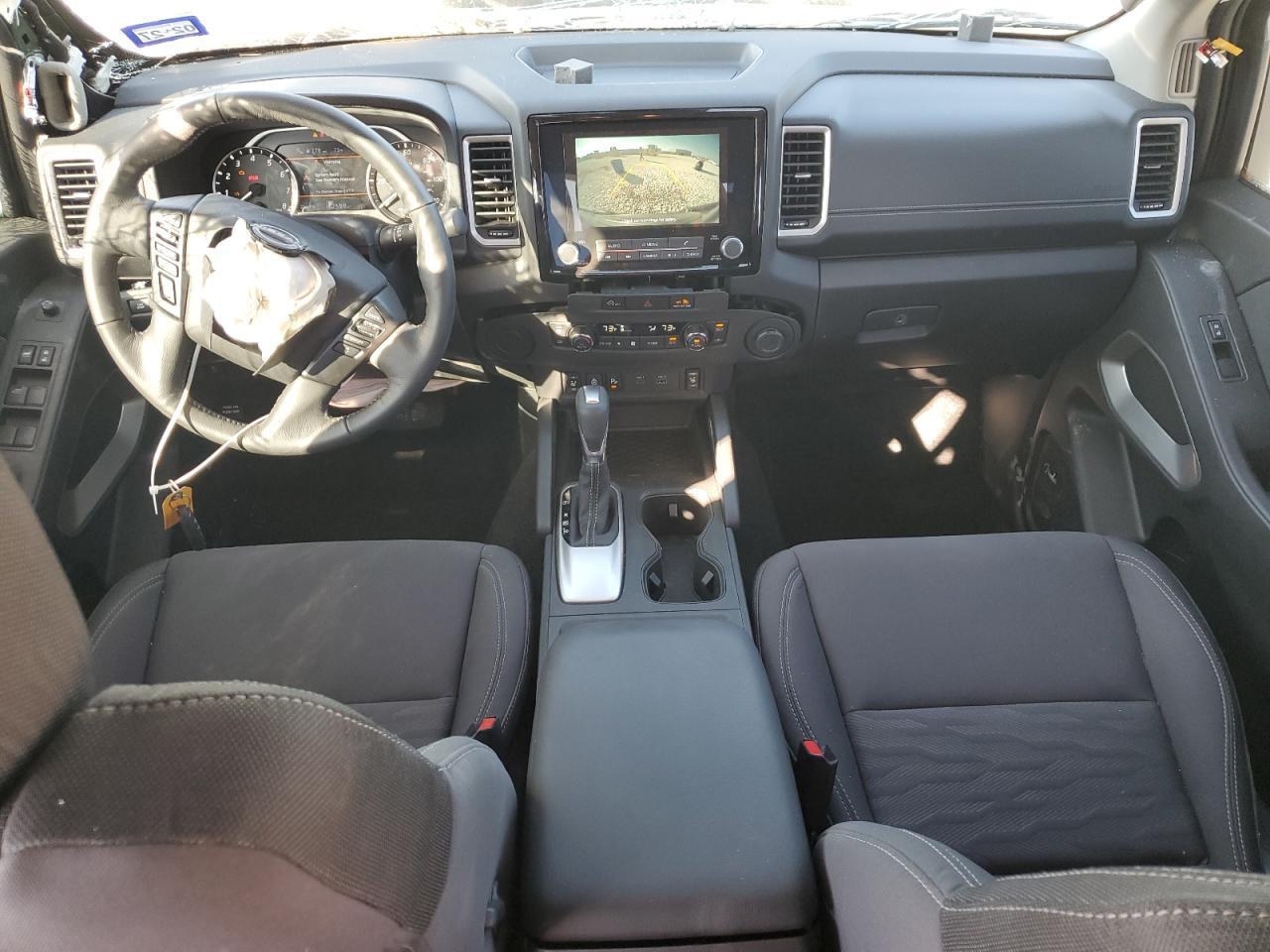 2024 NISSAN Frontier