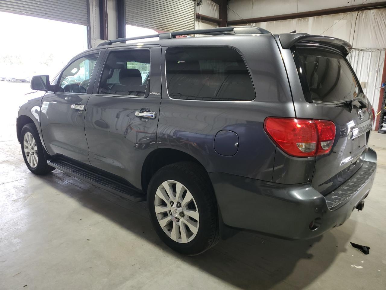 2017 TOYOTA Sequoia