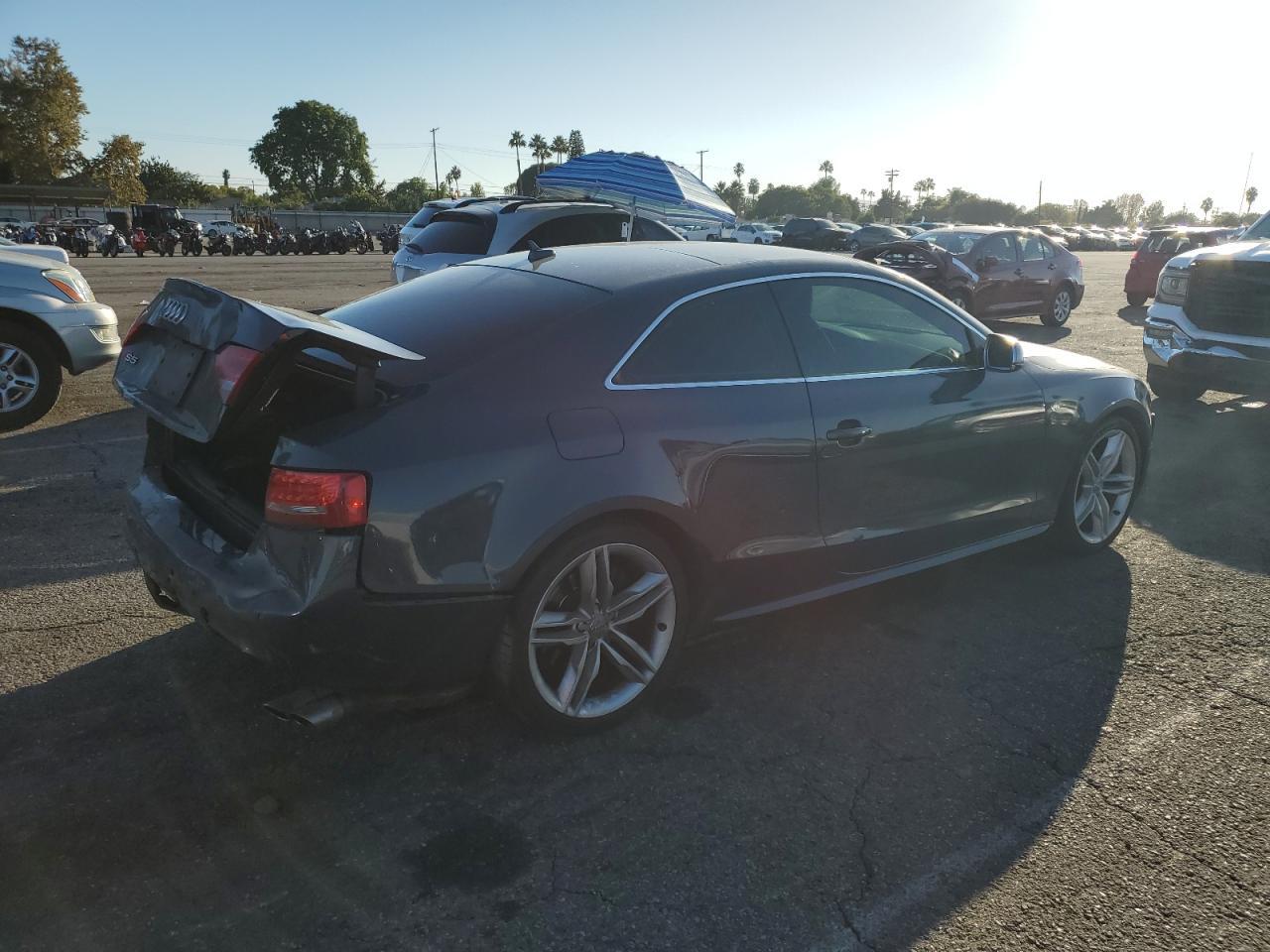 2011 AUDI S5