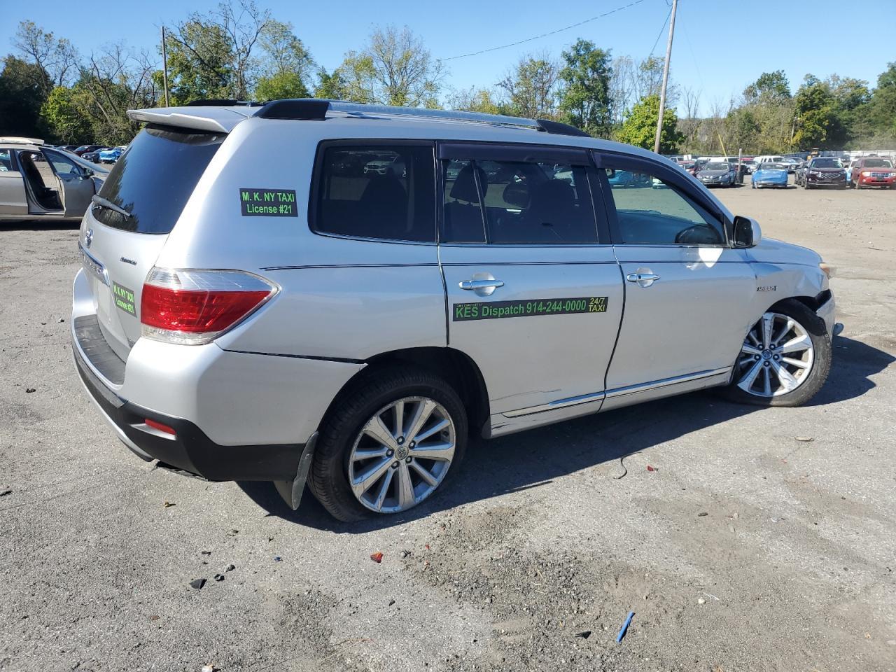 2012 TOYOTA HIGHLANDER