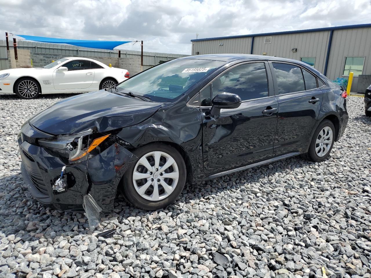 2023 TOYOTA COROLLA