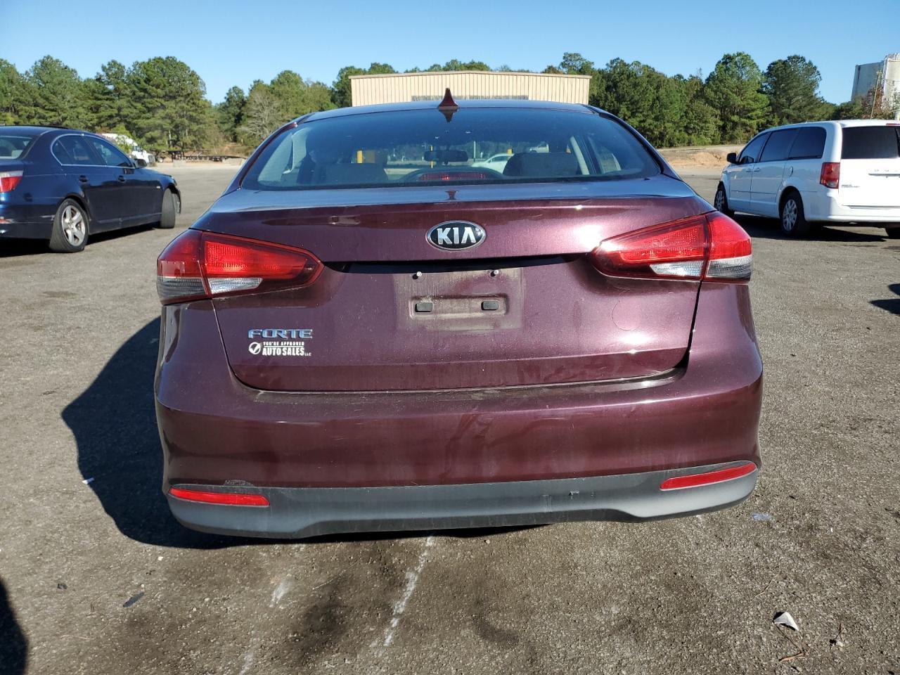 2017 KIA FORTE