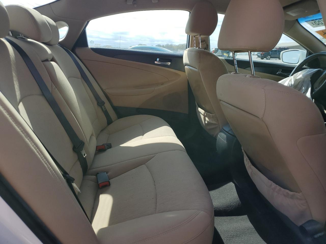 2012 HYUNDAI SONATA