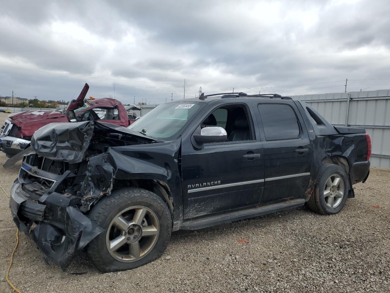2011 CHEVROLET Avalanche