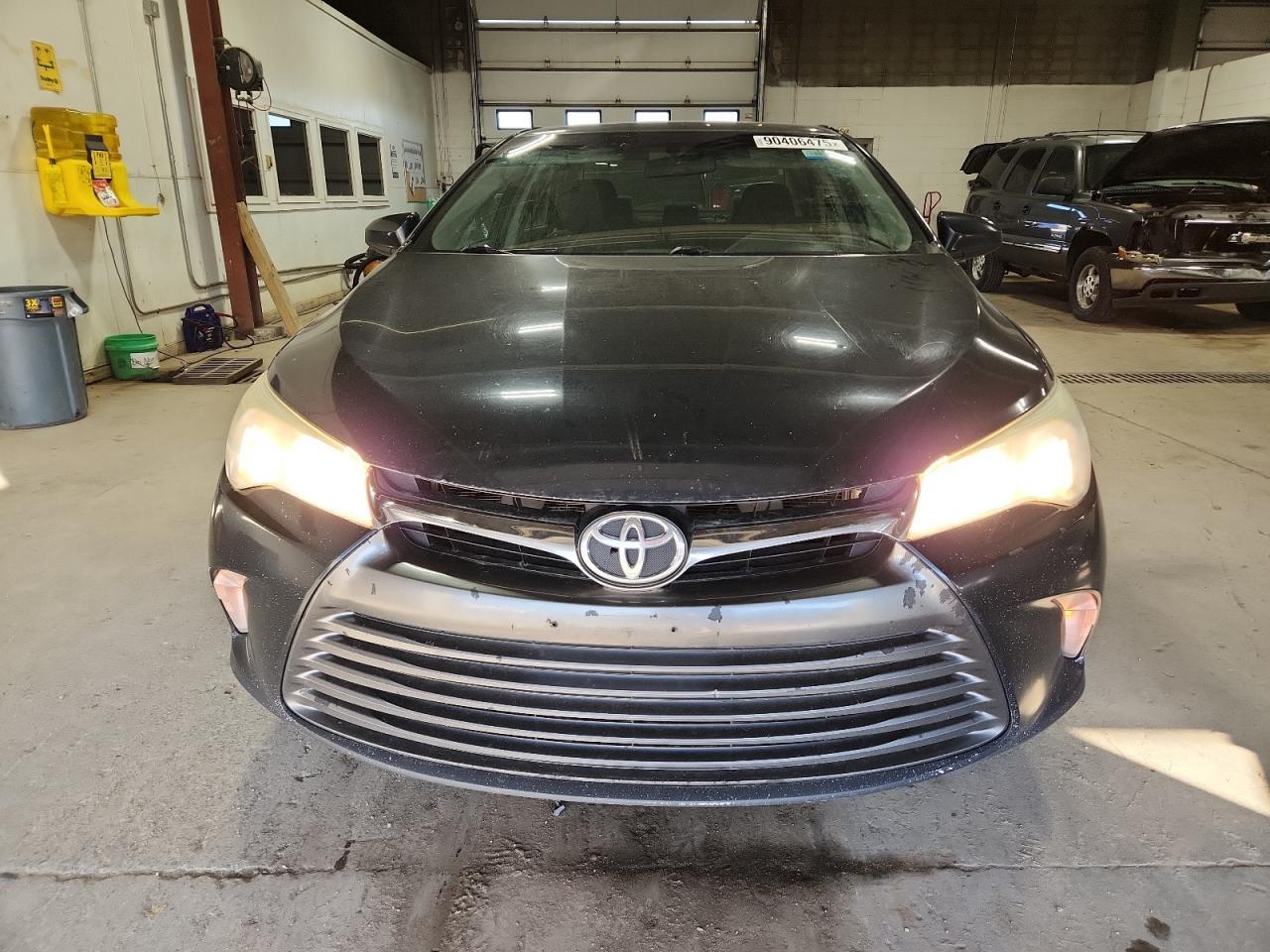 2015 TOYOTA CAMRY