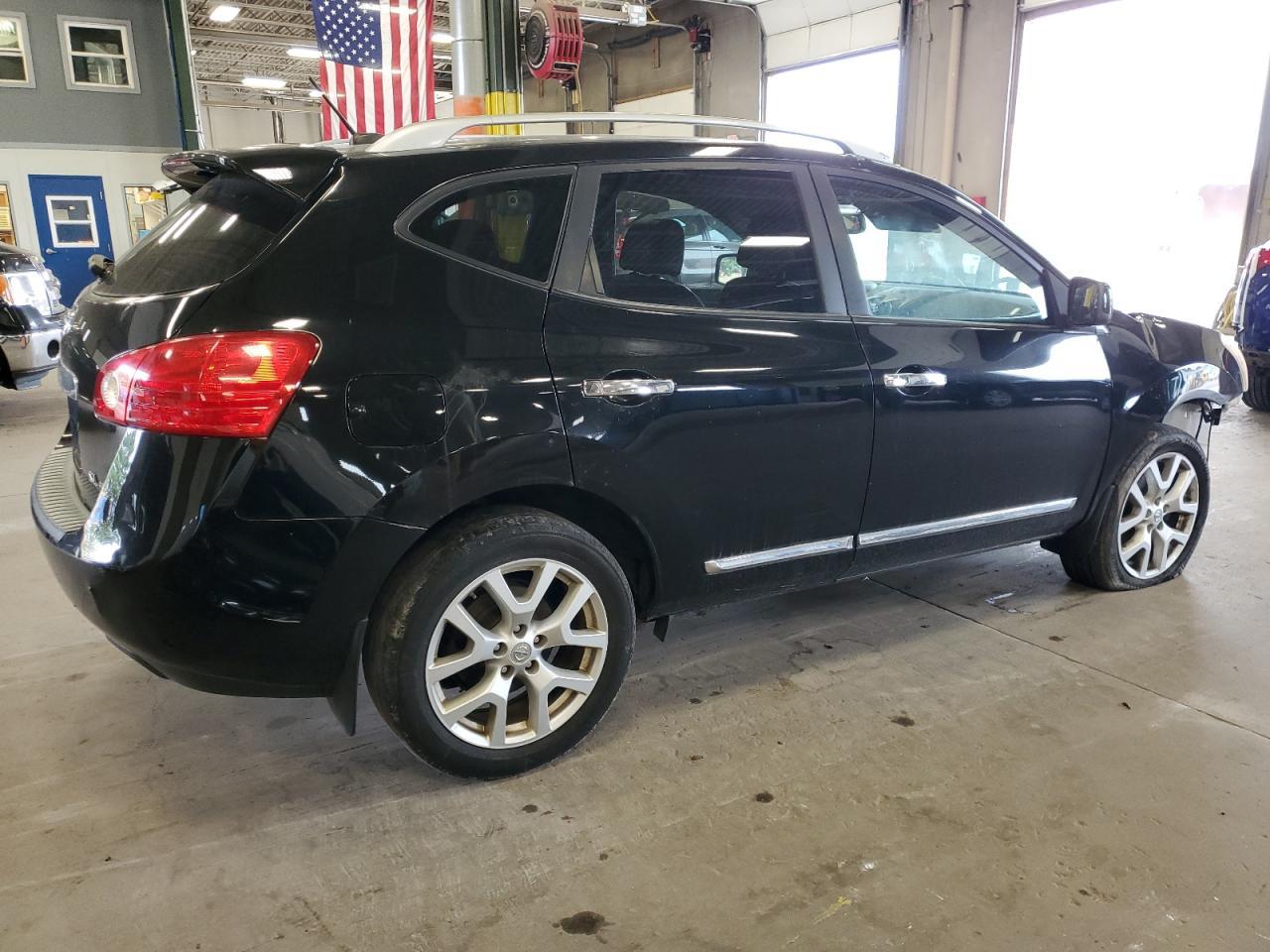 2011 NISSAN ROGUE