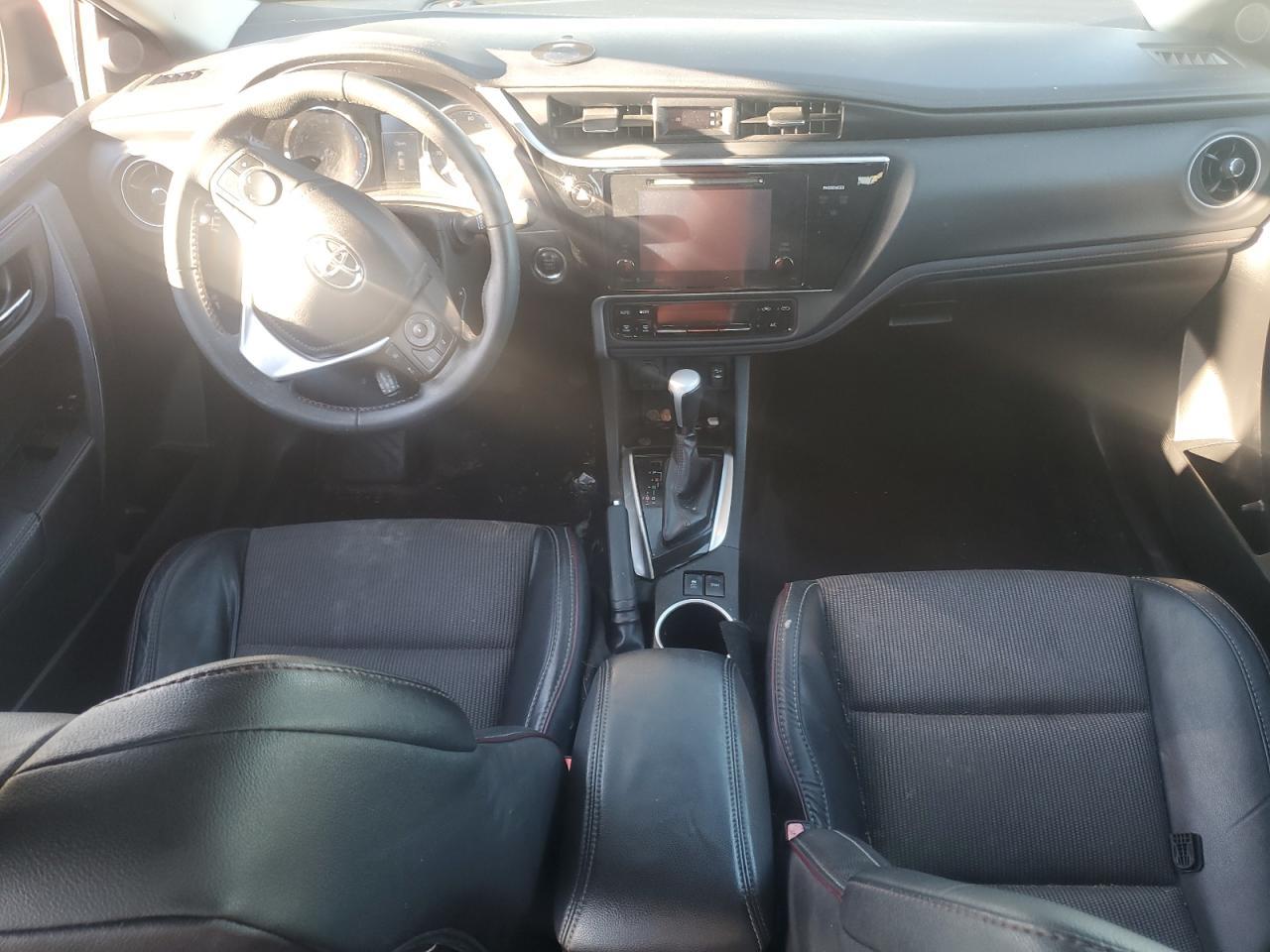 2017 TOYOTA COROLLA