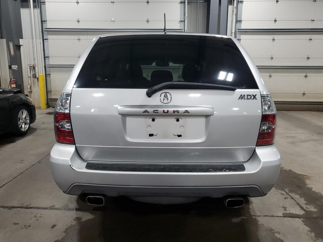 2004 ACURA MDX