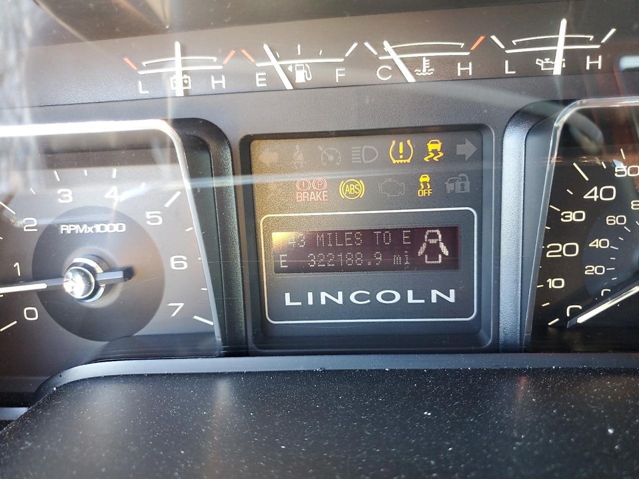 2012 LINCOLN Navigator