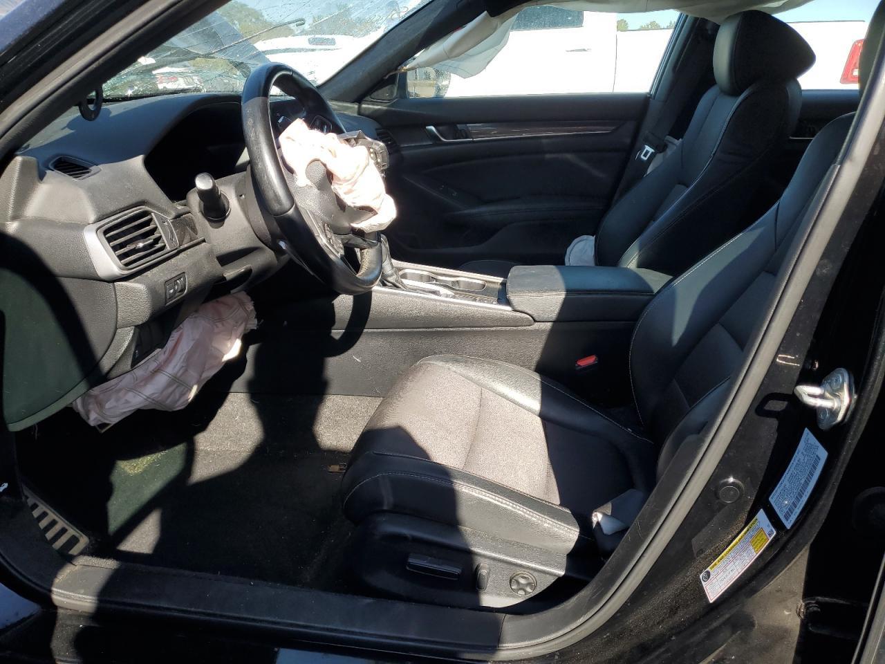 2018 HONDA ACCORD