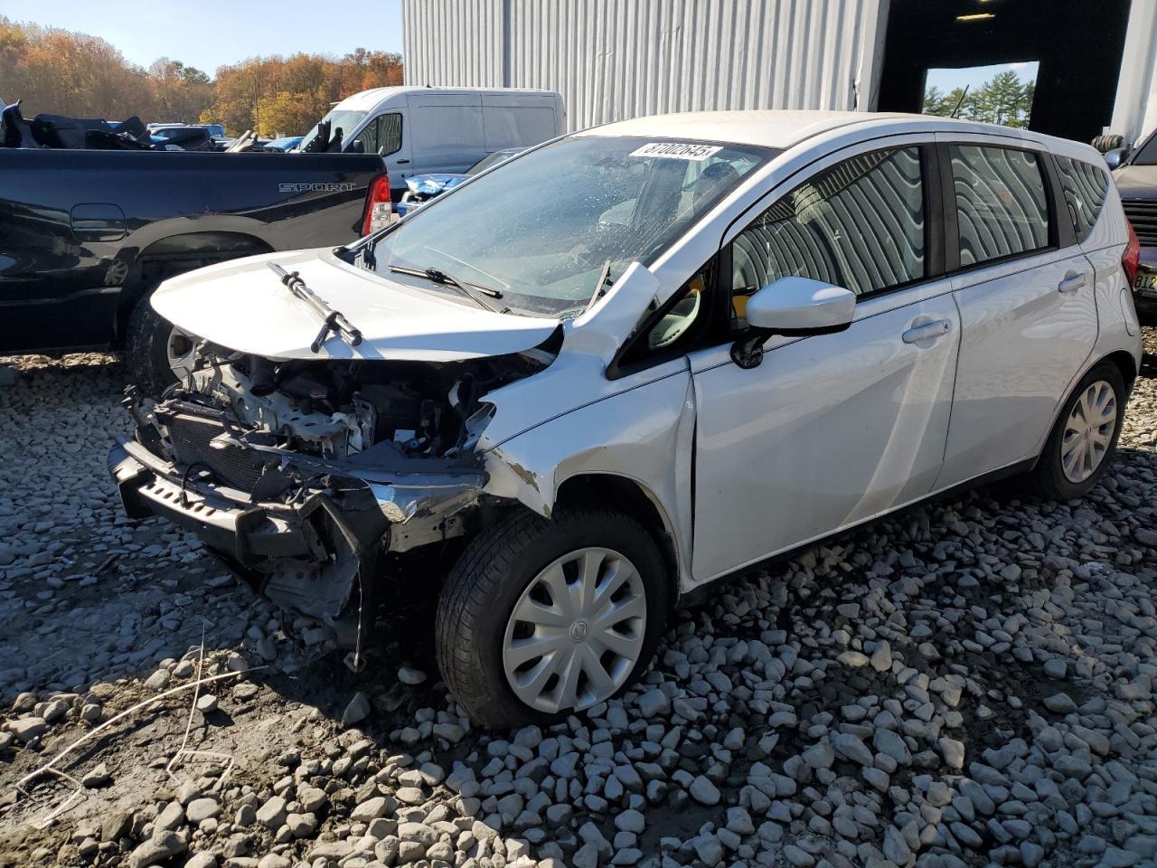 2016 NISSAN Versa Note