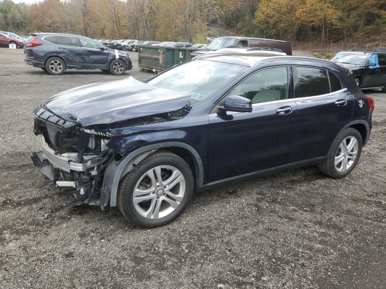 2017 MERCEDES-BENZ GLA-Class