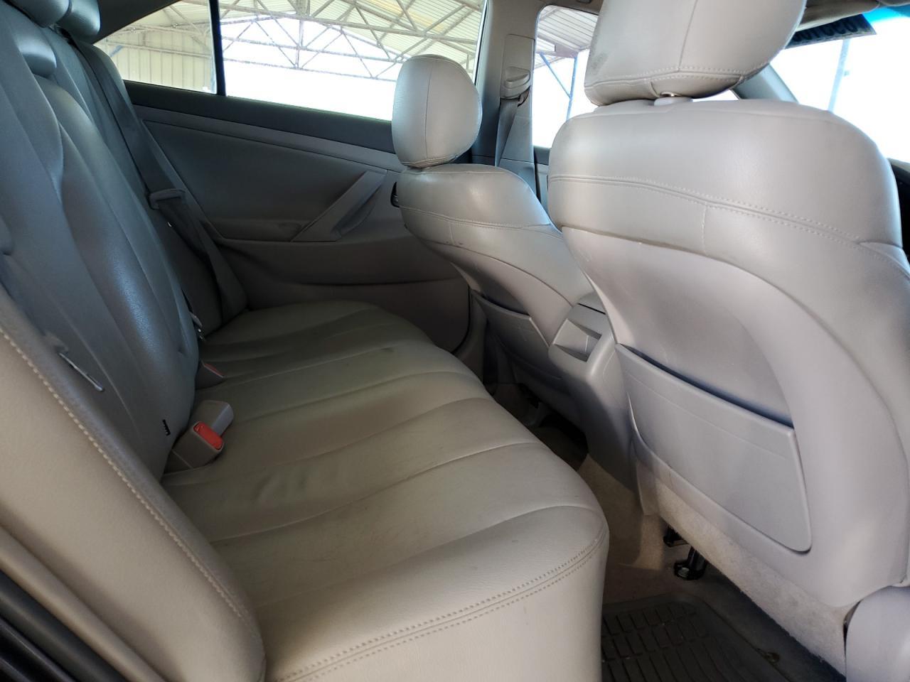 2010 TOYOTA CAMRY