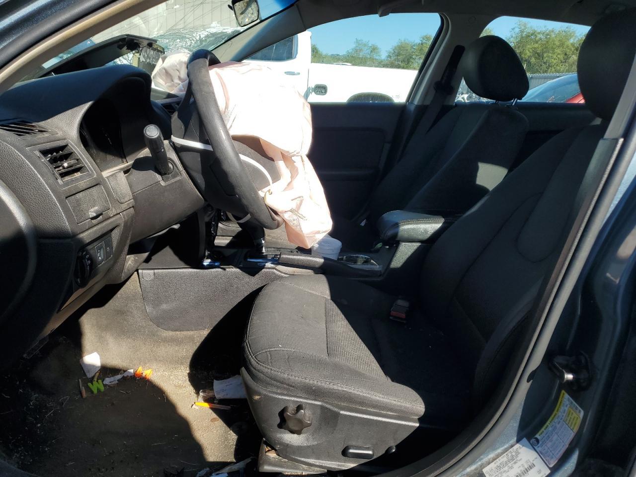 2012 FORD FUSION