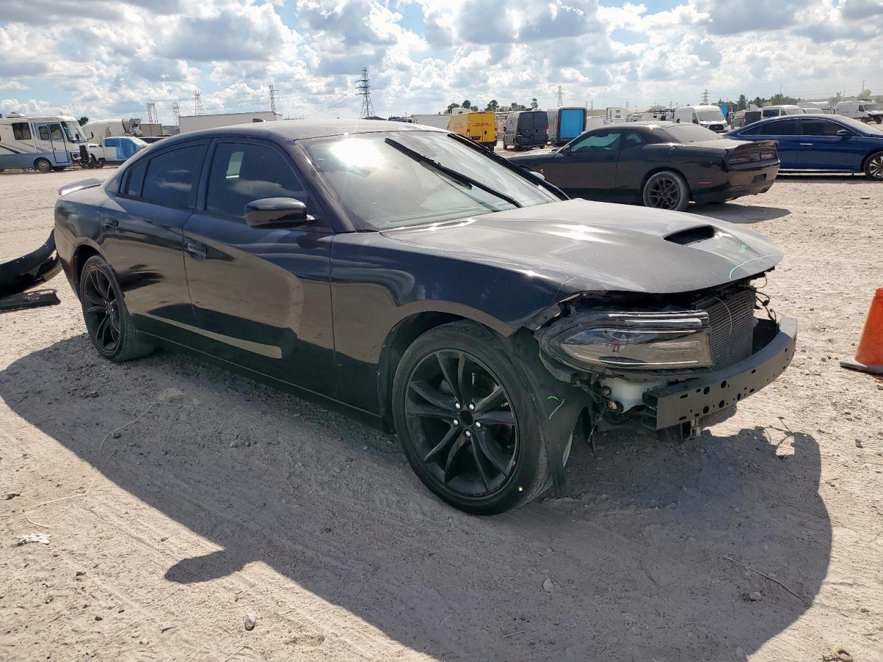 2016 DODGE CHARGER