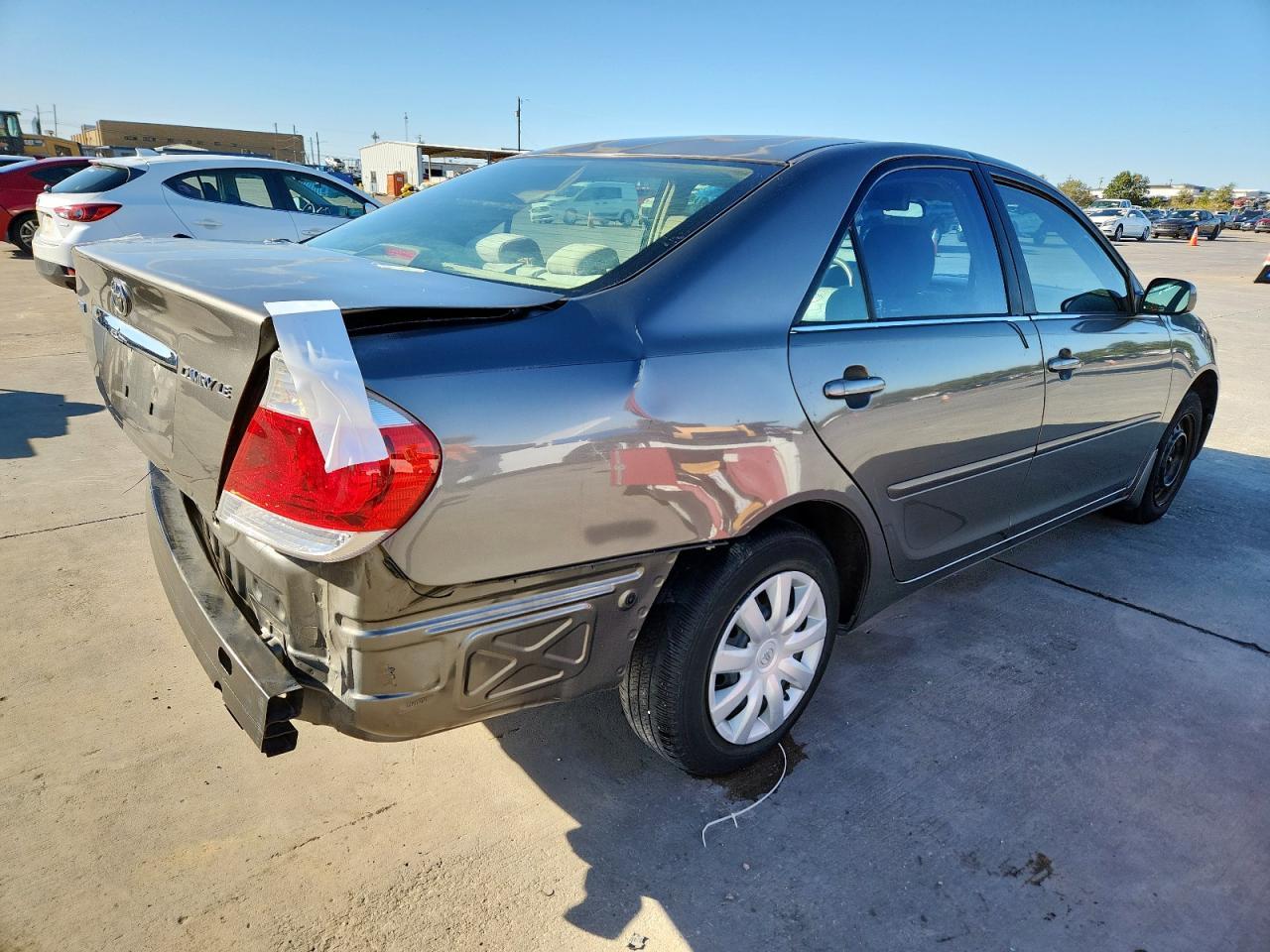 2005 TOYOTA CAMRY