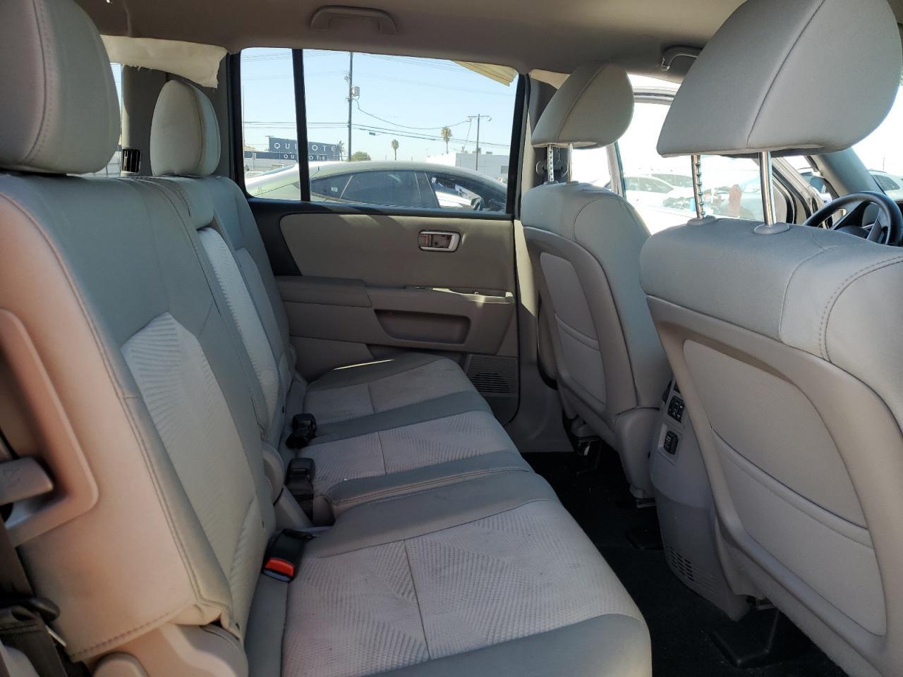 2015 HONDA PILOT