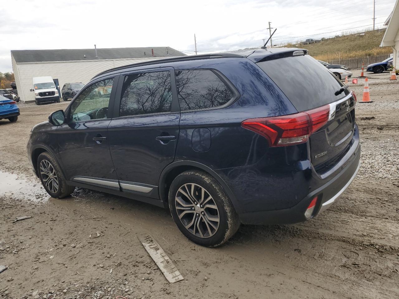 2016 MITSUBISHI outlander