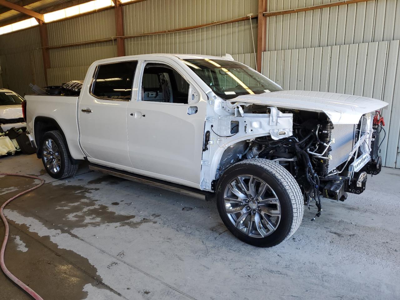 2023 GMC Sierra