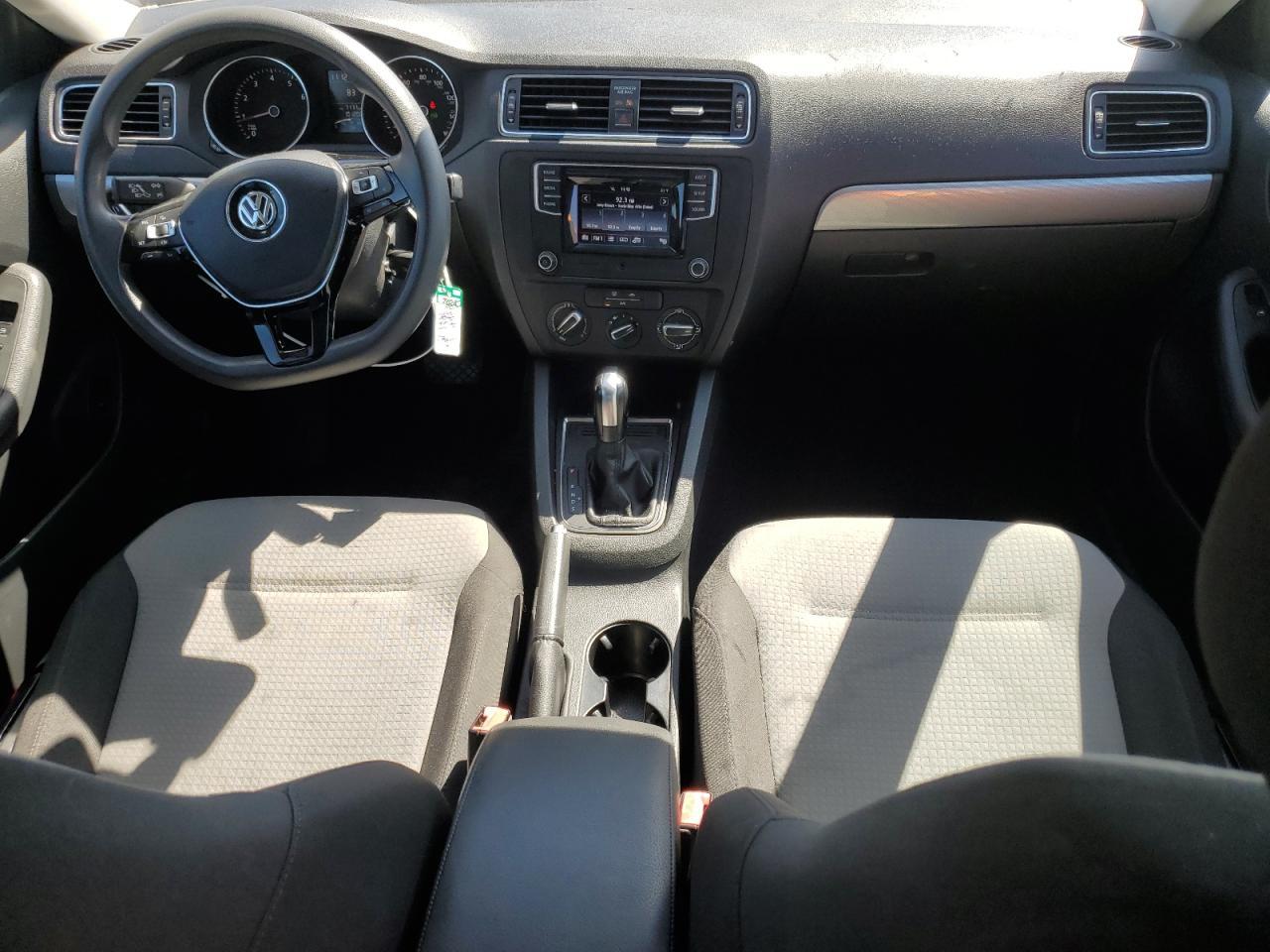 2017 VOLKSWAGEN JETTA
