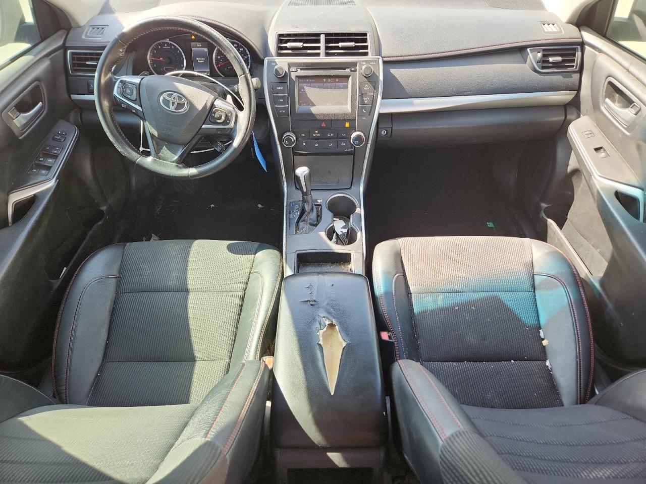 2017 TOYOTA CAMRY