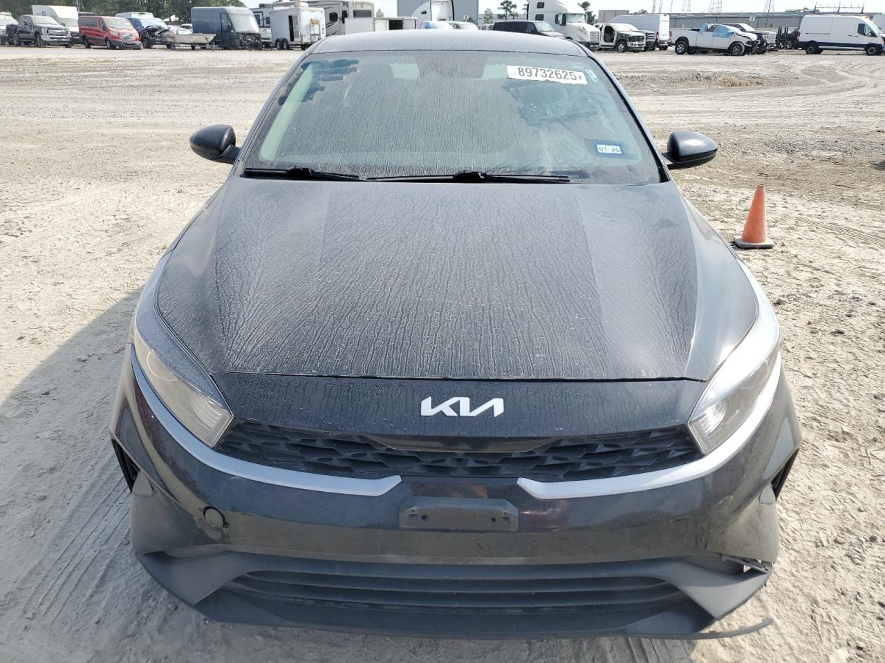 2023 KIA FORTE