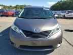 2011 TOYOTA SIENNA