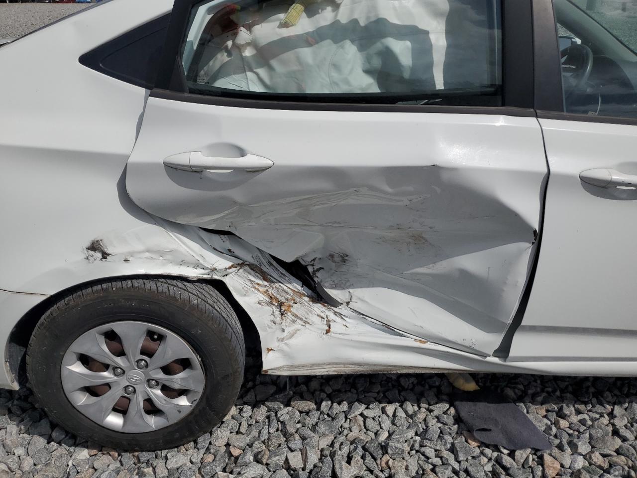 2015 HYUNDAI ACCENT