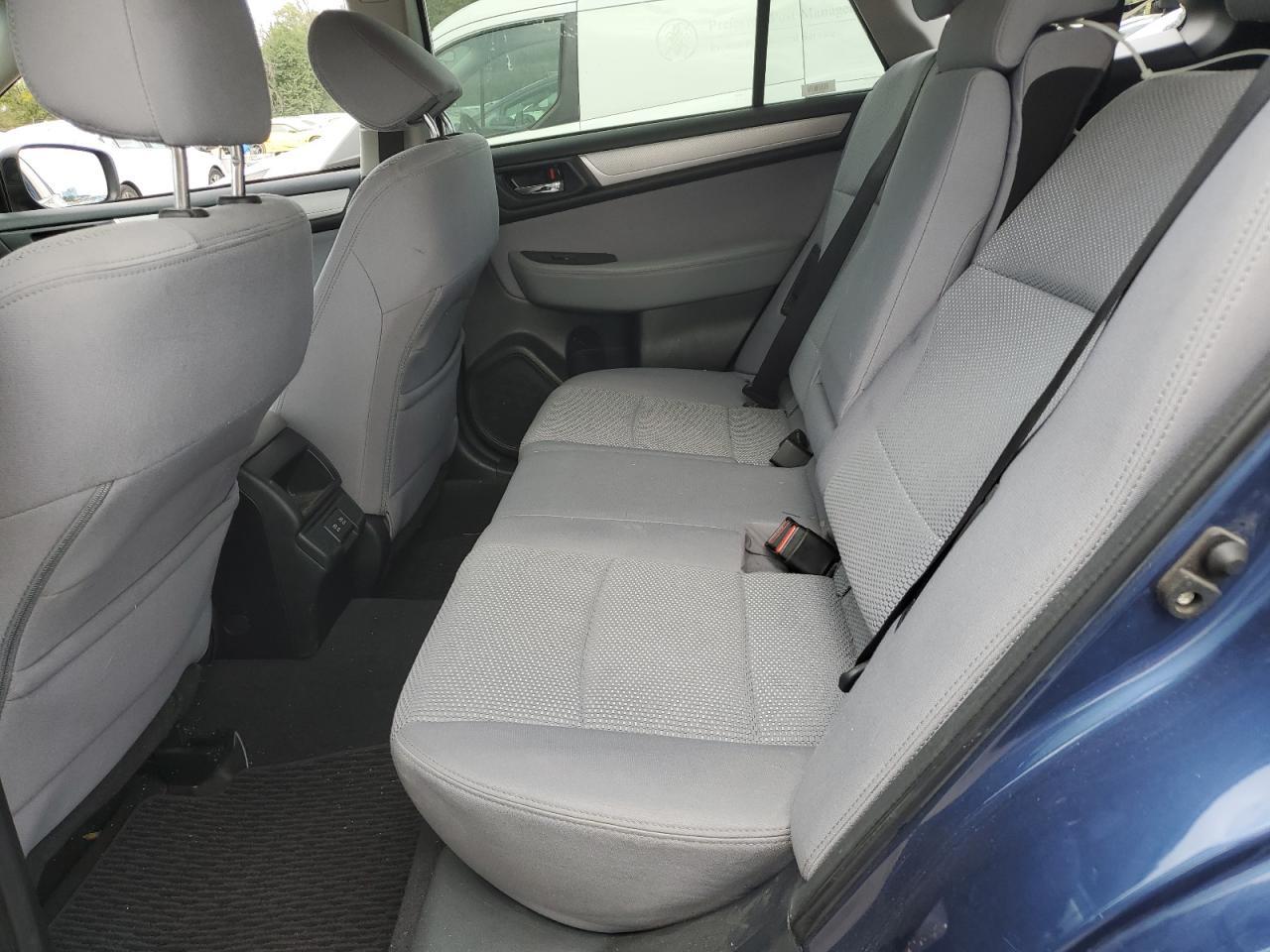 2019 SUBARU Outback