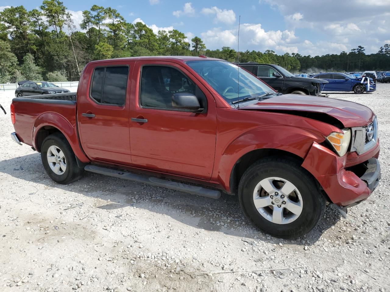 2013 NISSAN Frontier