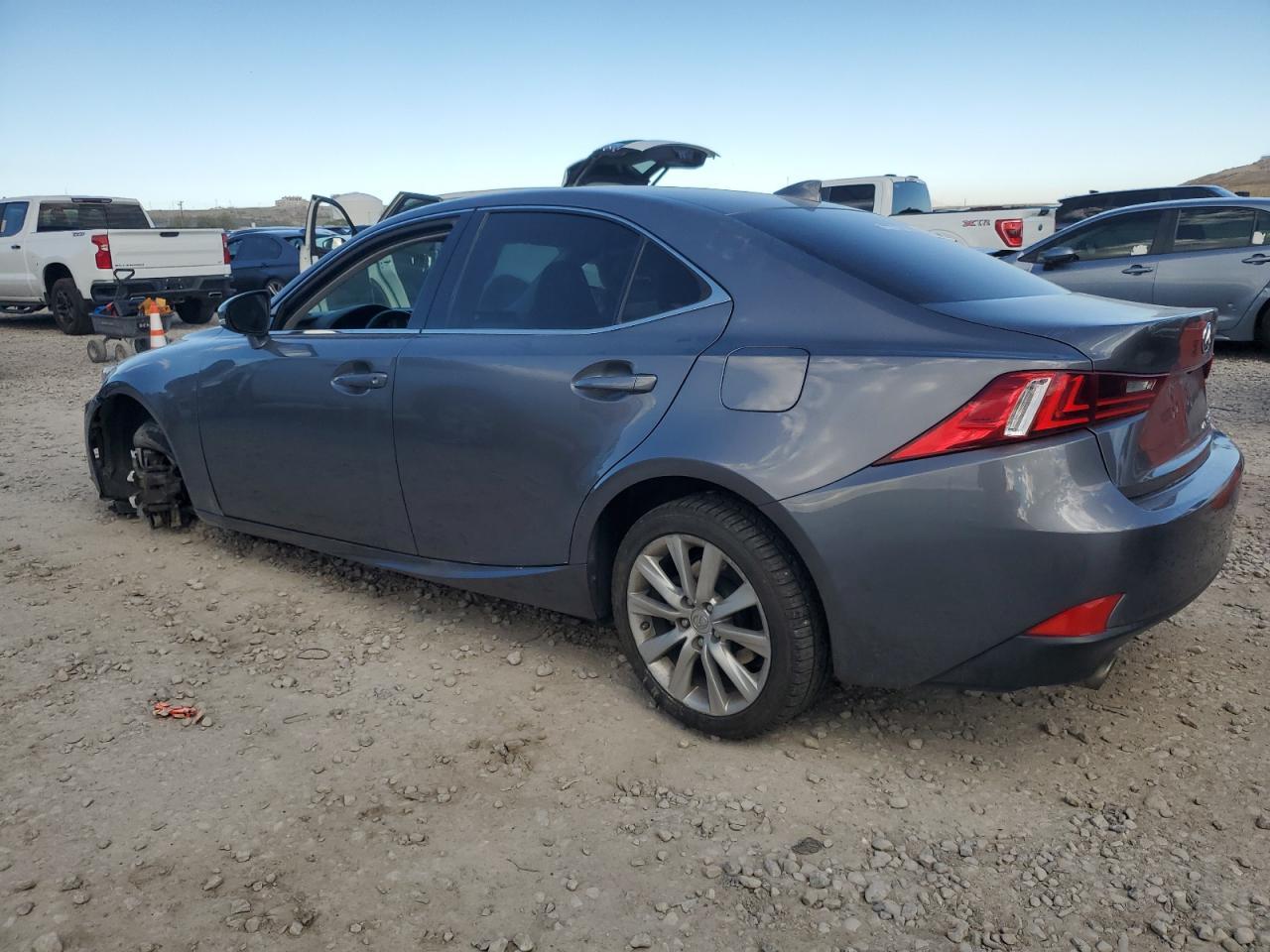 2015 LEXUS Is