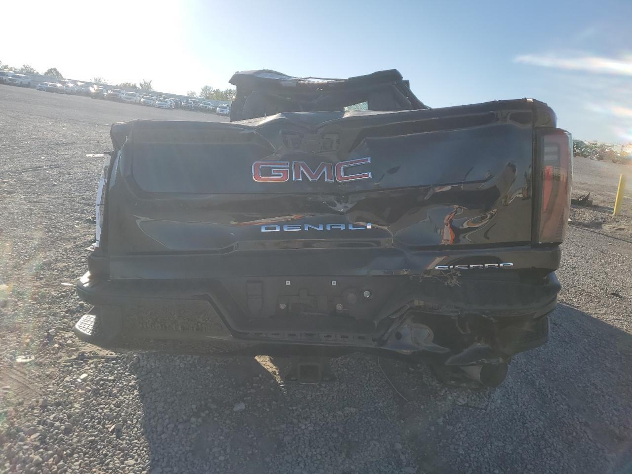 2024 GMC Sierra
