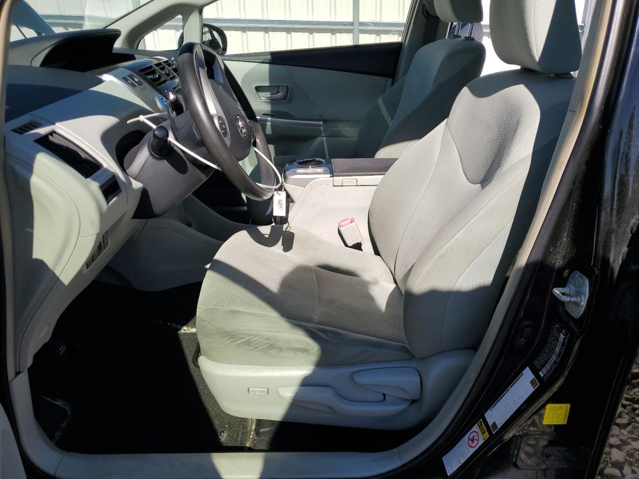 2012 TOYOTA PRIUS V