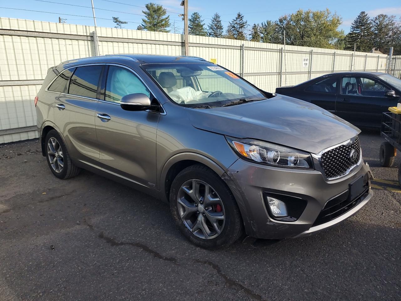 2016 KIA SORENTO