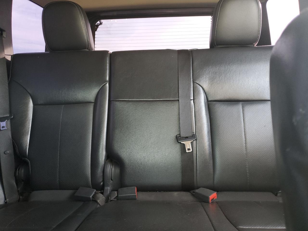 2012 JEEP Liberty