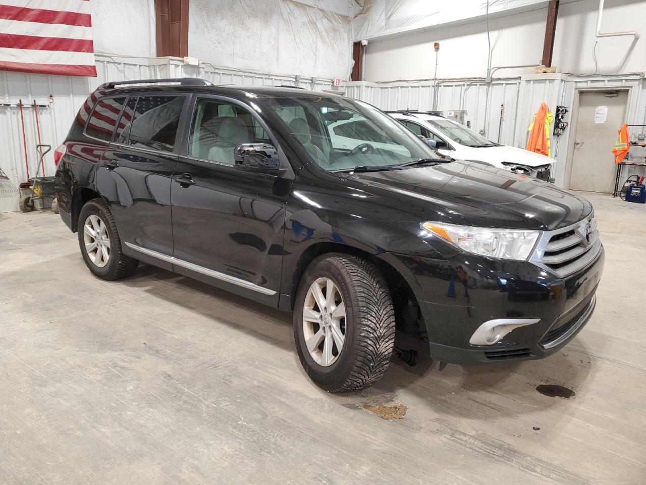 2013 TOYOTA HIGHLANDER