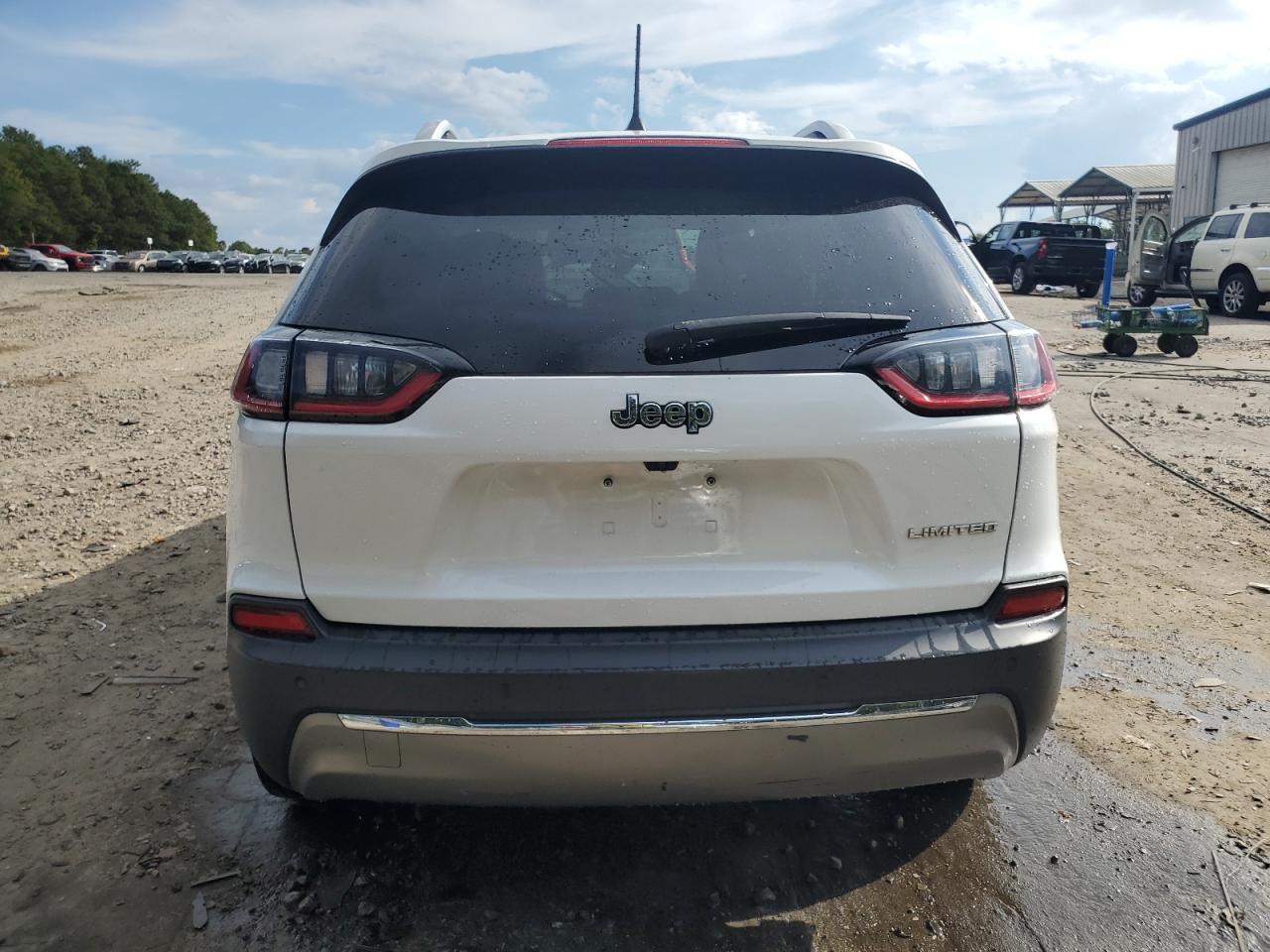 2020 JEEP CHEROKEE