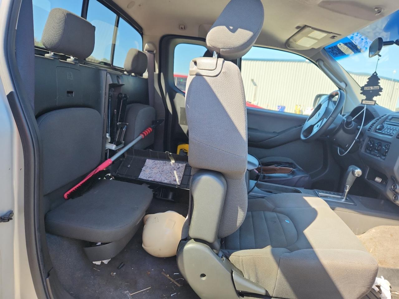 2006 NISSAN Frontier